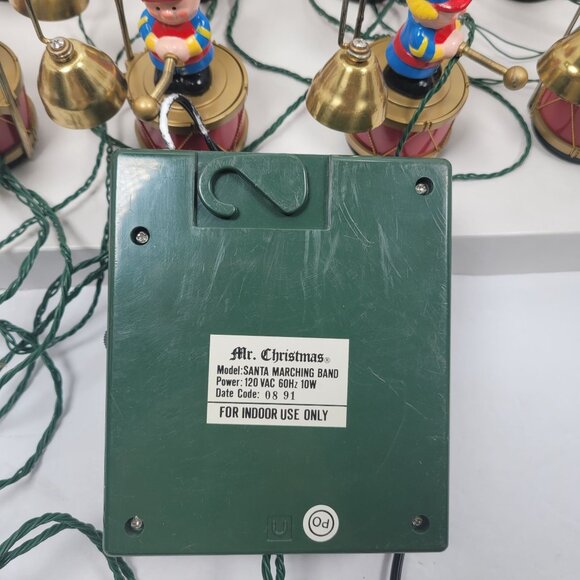 Vintage 1991 Mr. Christmas Santa's Marching Band - Picture 7 of 7